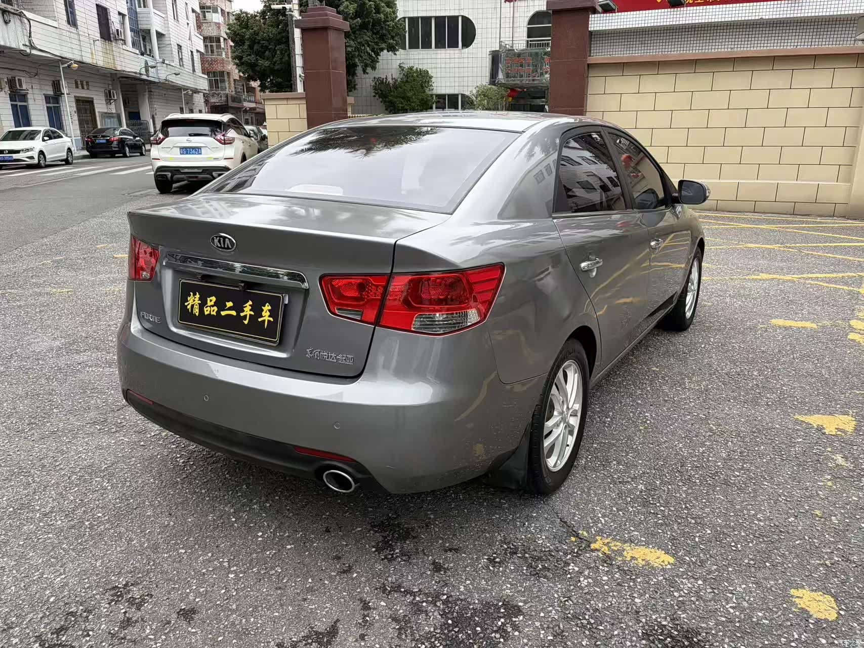 Kia GL, 2011 все фото