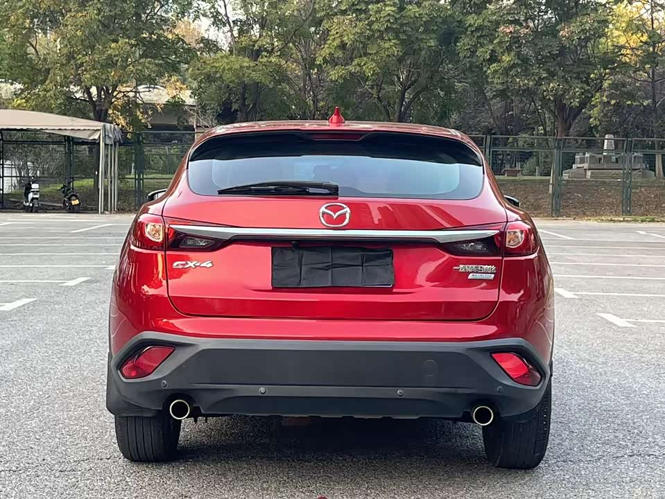Mazda CX-4