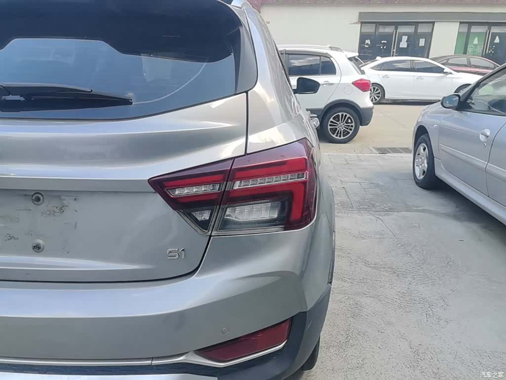 Geely S1, 2018 8