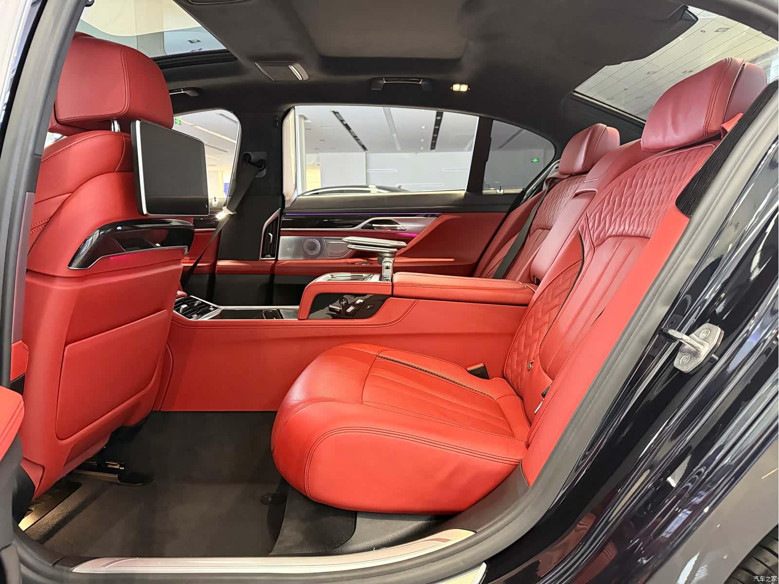 BMW 7 Series, 2018 13