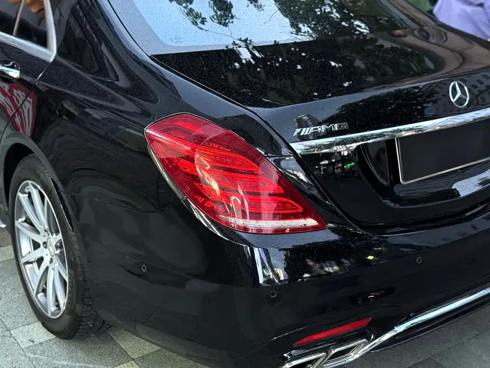 Mercedes-Benz S-class AMG