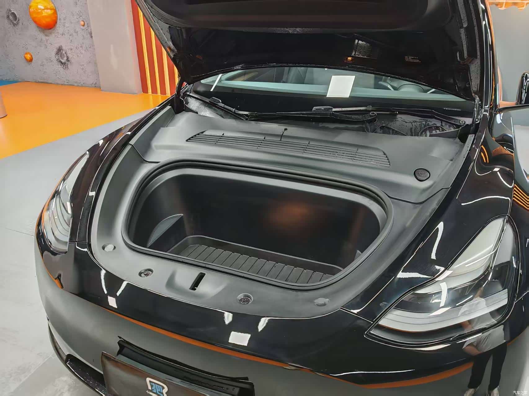 Tesla Model Y, 2021 24