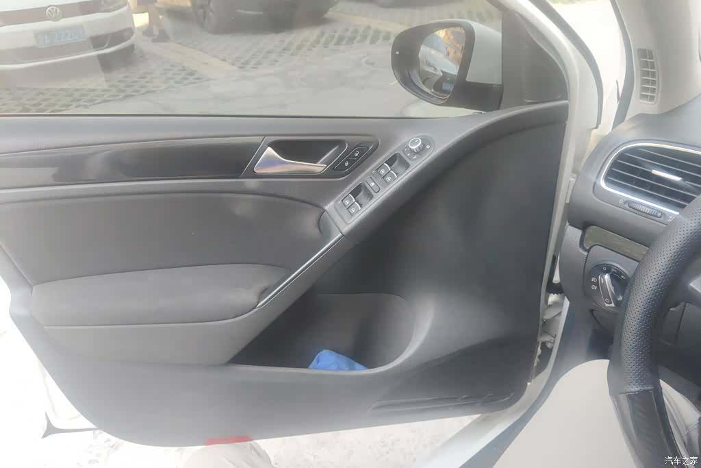 Volkswagen Golf, 2012 7