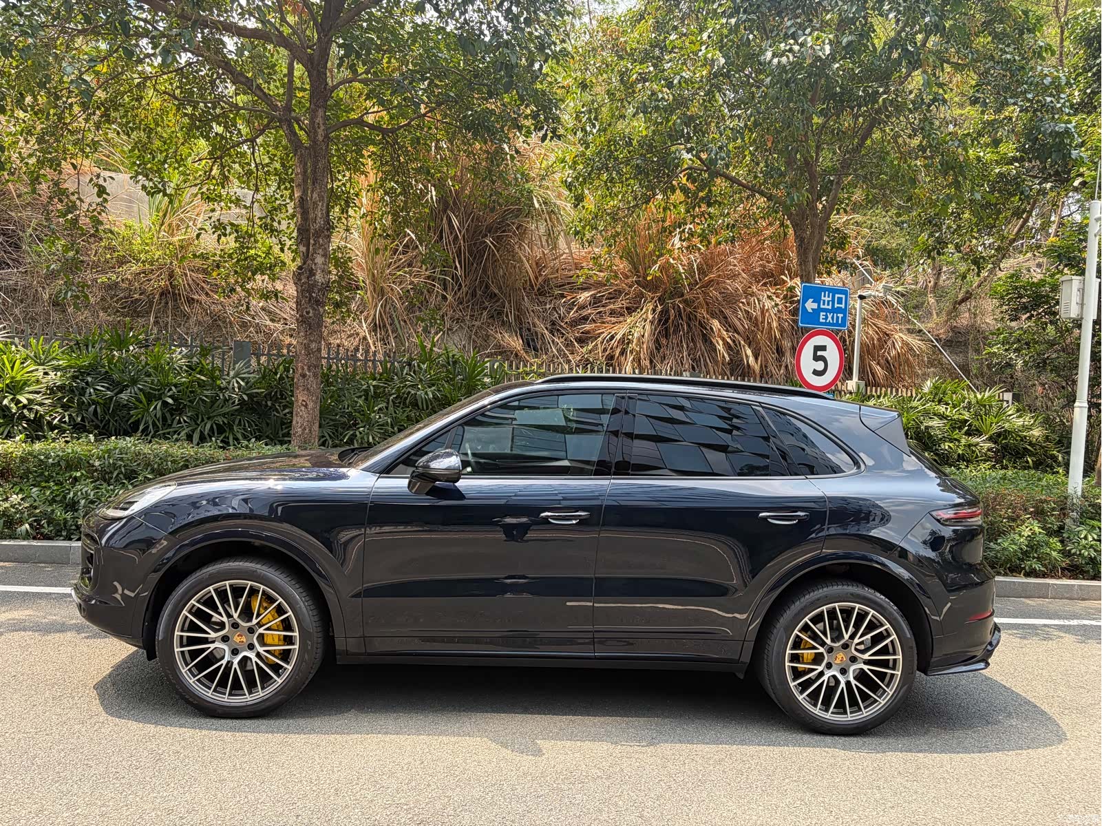 Porsche Cayenne, 2023 3