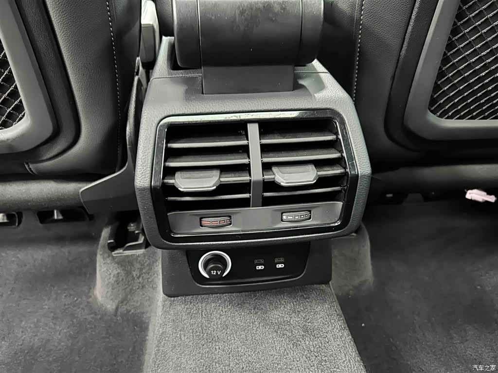 Audi Q3, 2026 15