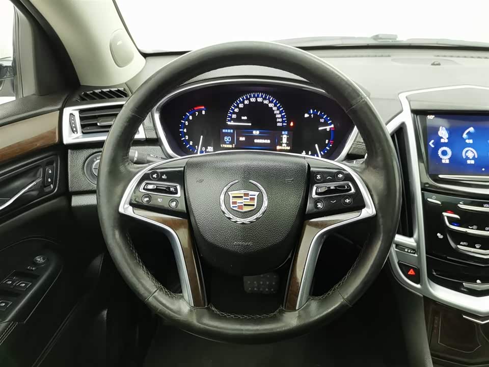 Cadillac SRX