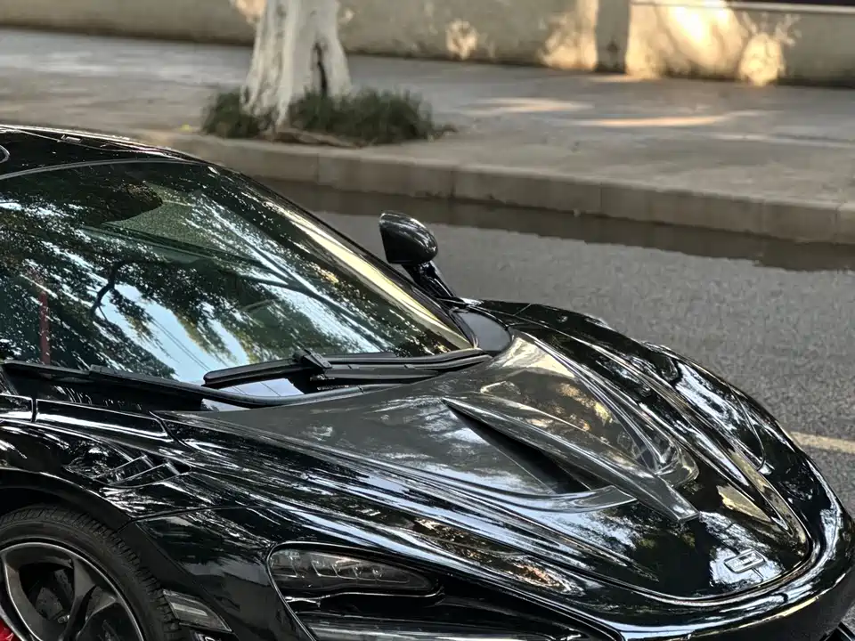 McLaren 720S