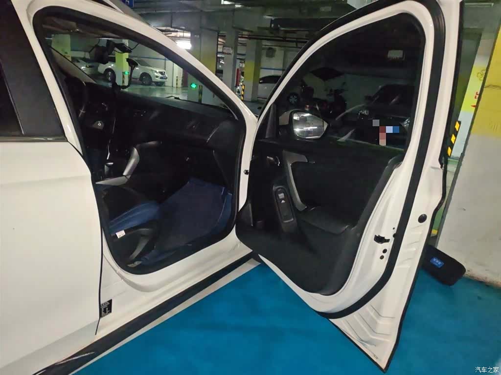 Citroen C3-XR, 2017 19