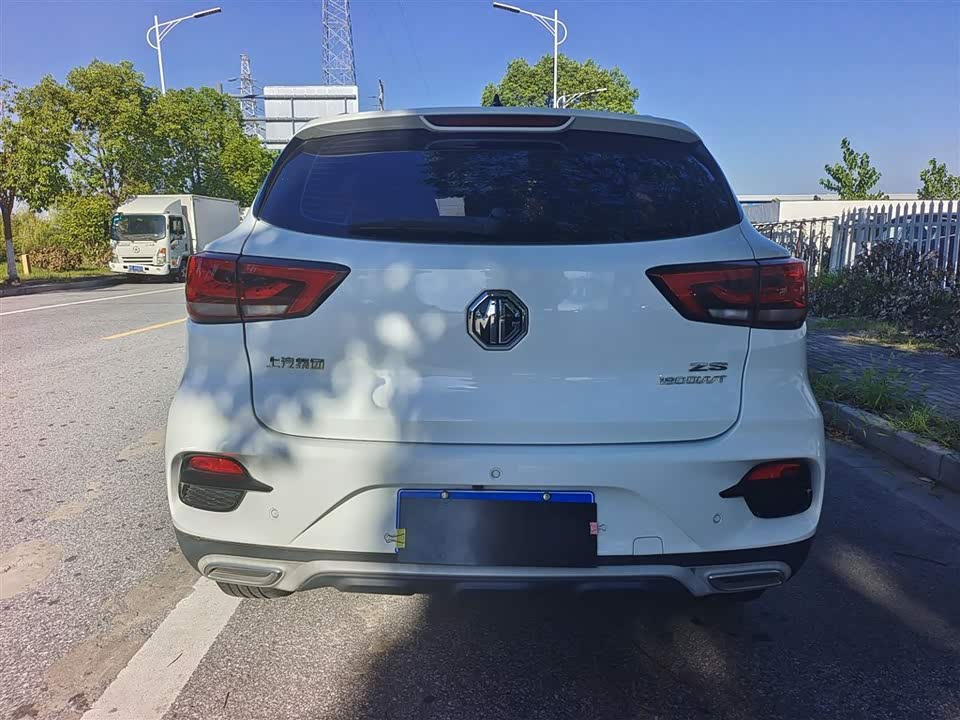 MG ZS