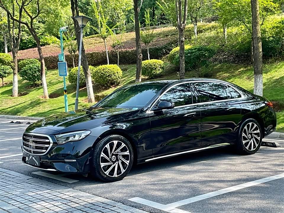 Mercedes-Benz E-class Mercedes-Benz E-class