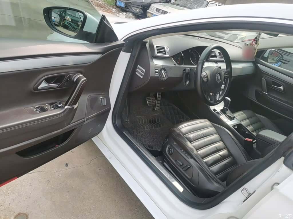 Volkswagen CC, 2017 16