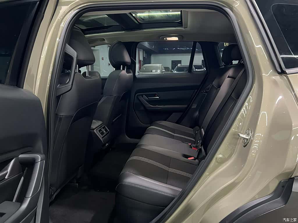 Mazda CX-50, 2023 10
