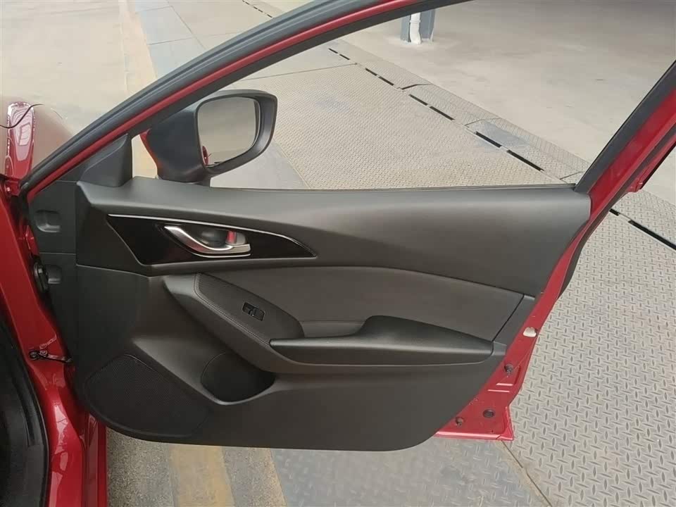 Mazda 3 Angkesaila Mazda 3 Angkesaila