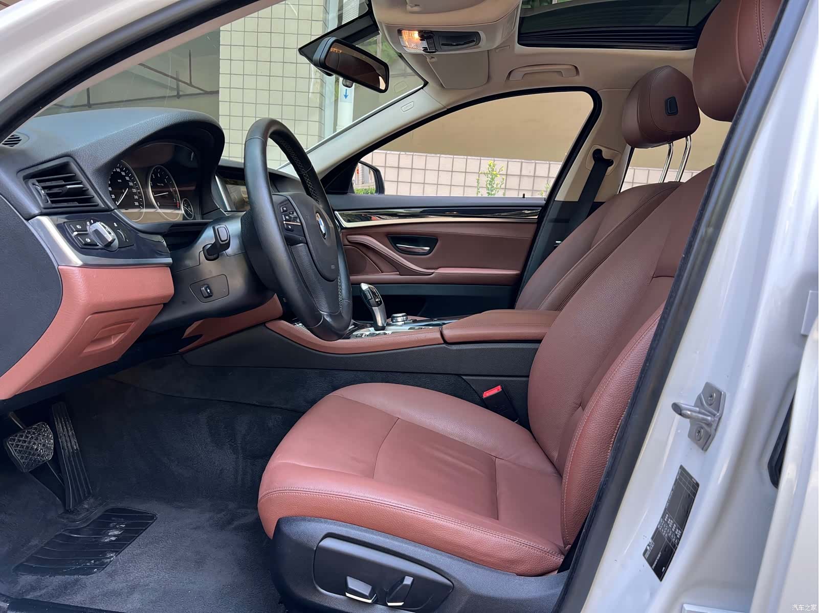 BMW 5 Series, 2016 10