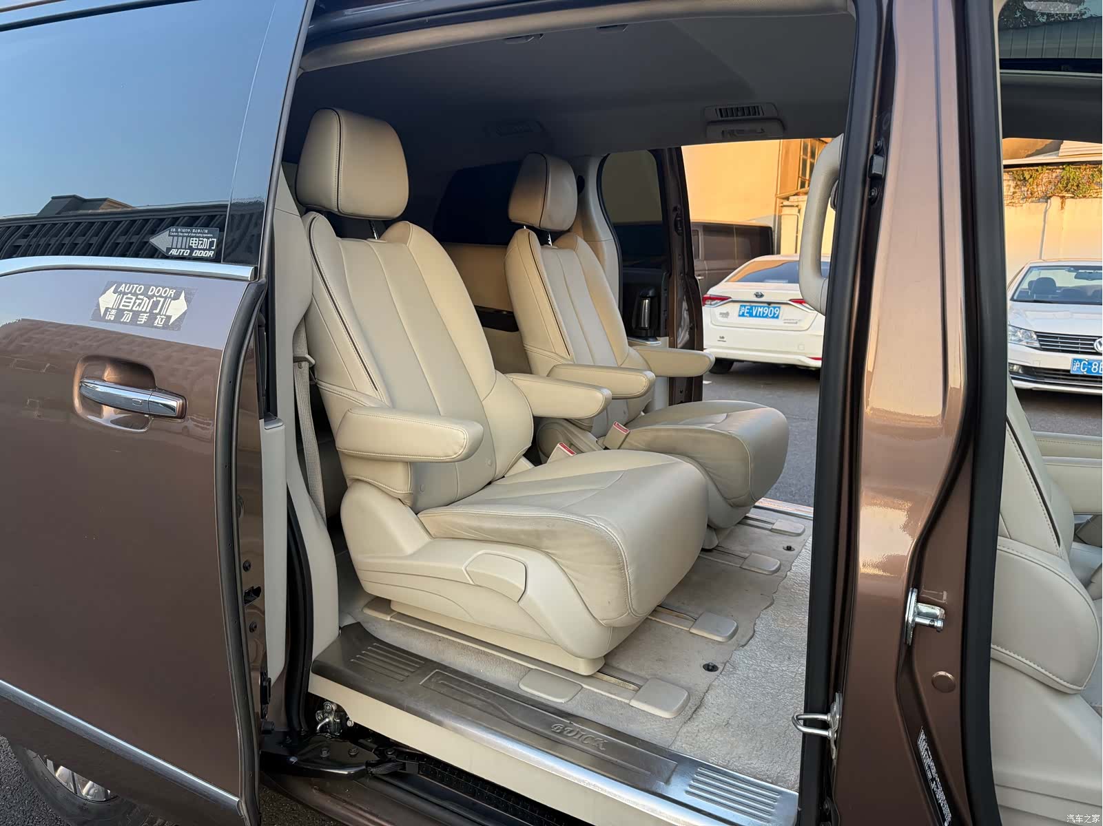 Buick GL8, 2020 22