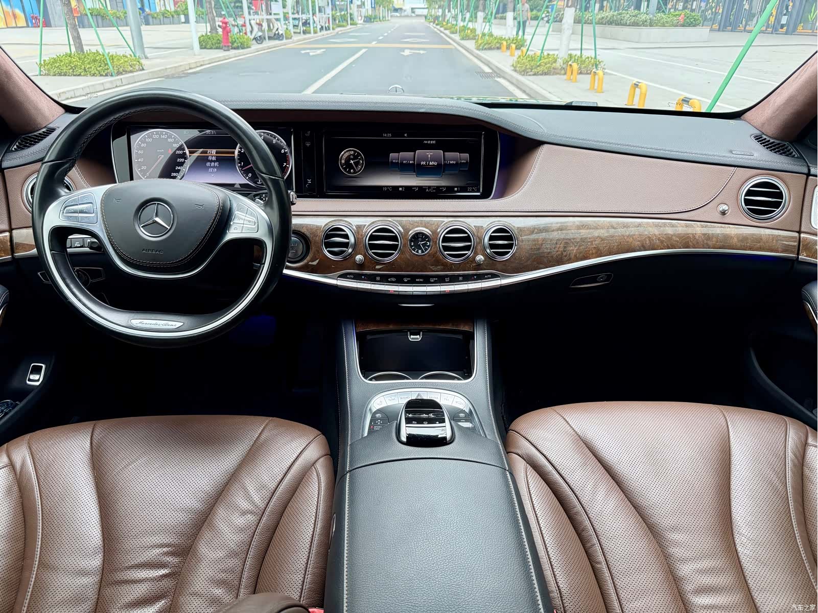 Mercedes-Benz S-Class, 2015 4