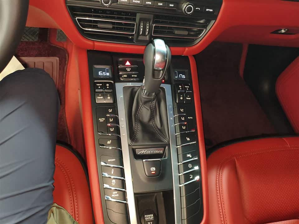 Porsche Macan Porsche Macan
