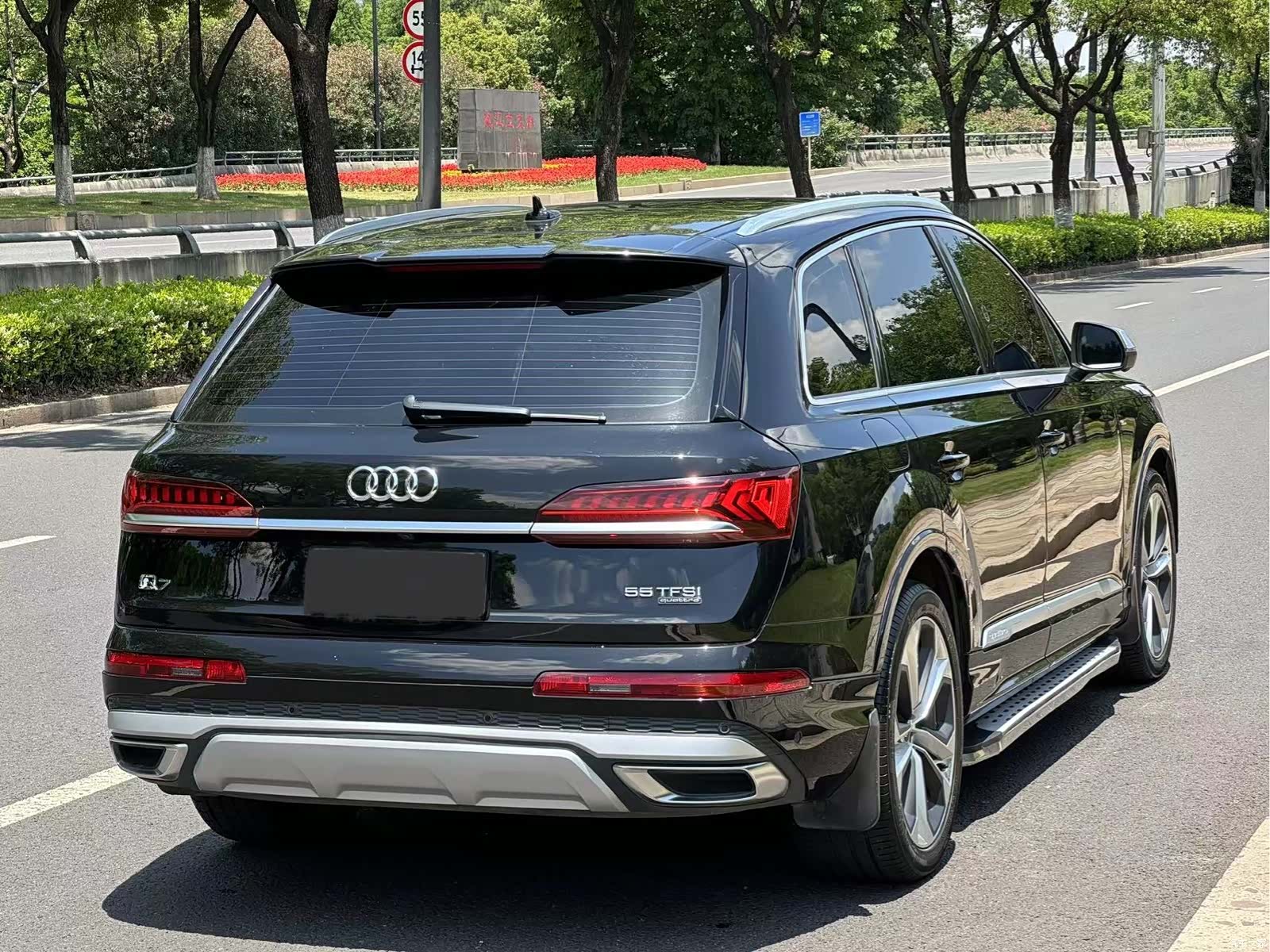 Audi Q7, 2022 4