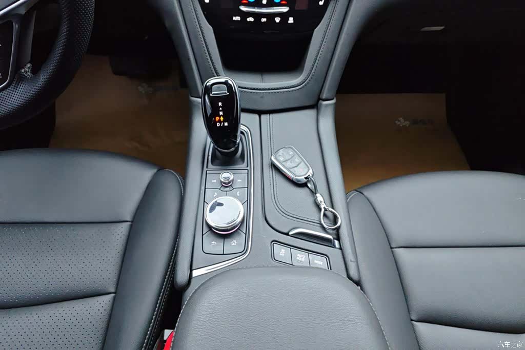 Cadillac XT5, 2022 16