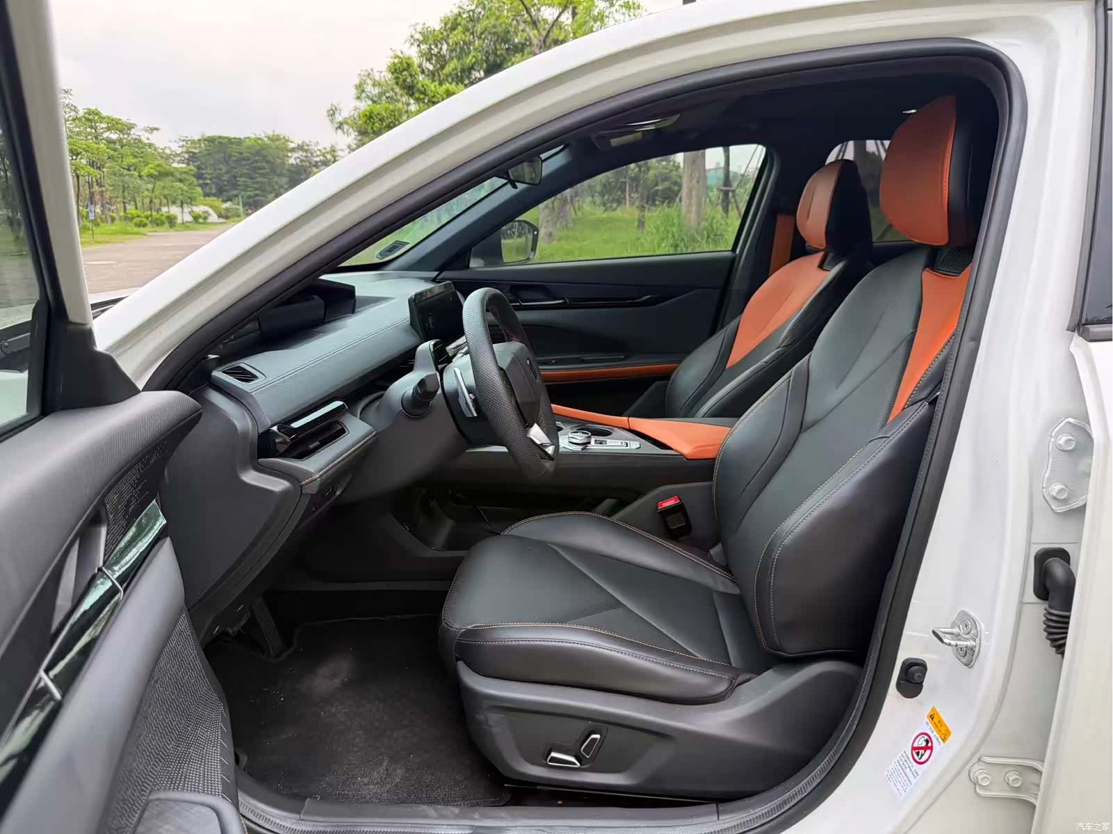 Changan UNI-V, 2023 4