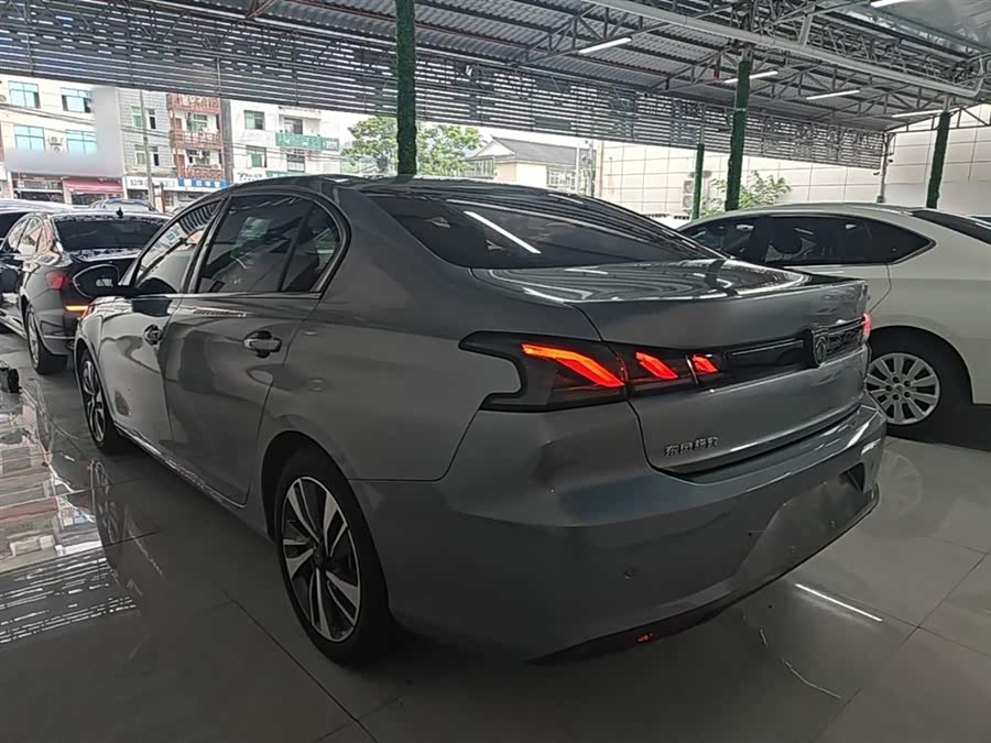 Peugeot 408 2025, фото 5