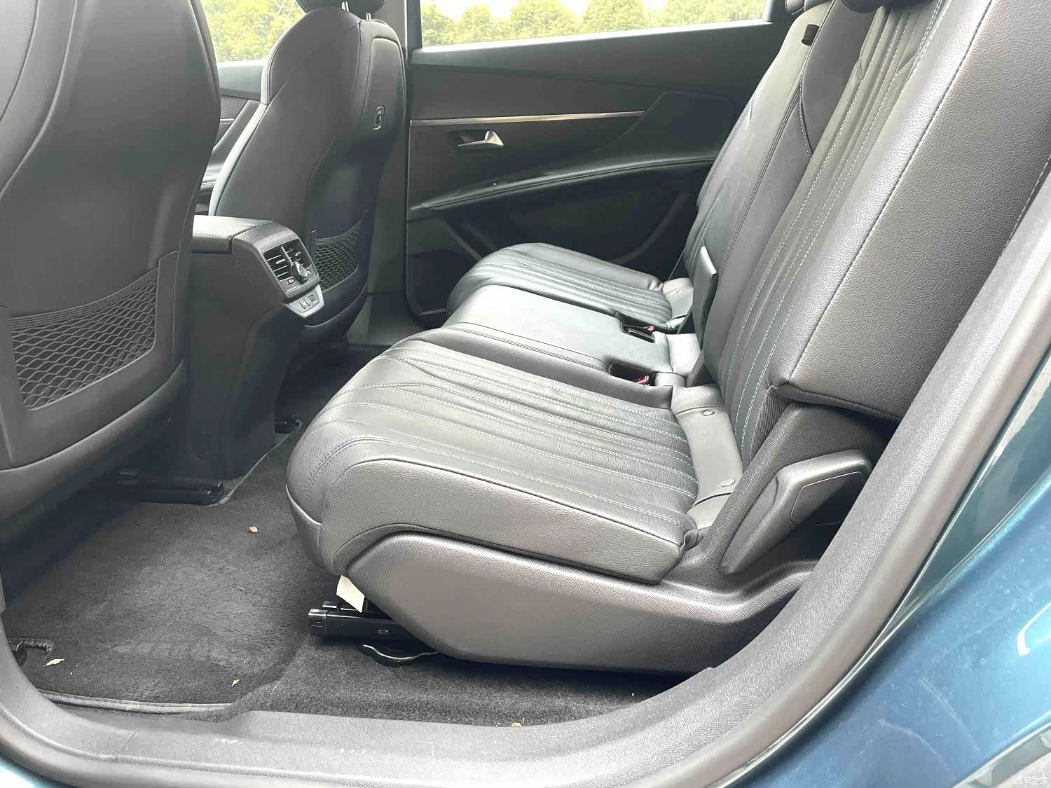 Peugeot 5008, 2023 6