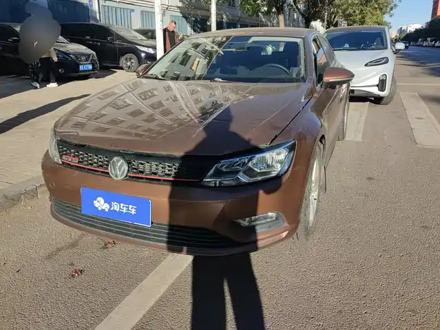 Volkswagen Lamando 2015 — купить из Китая под заказ