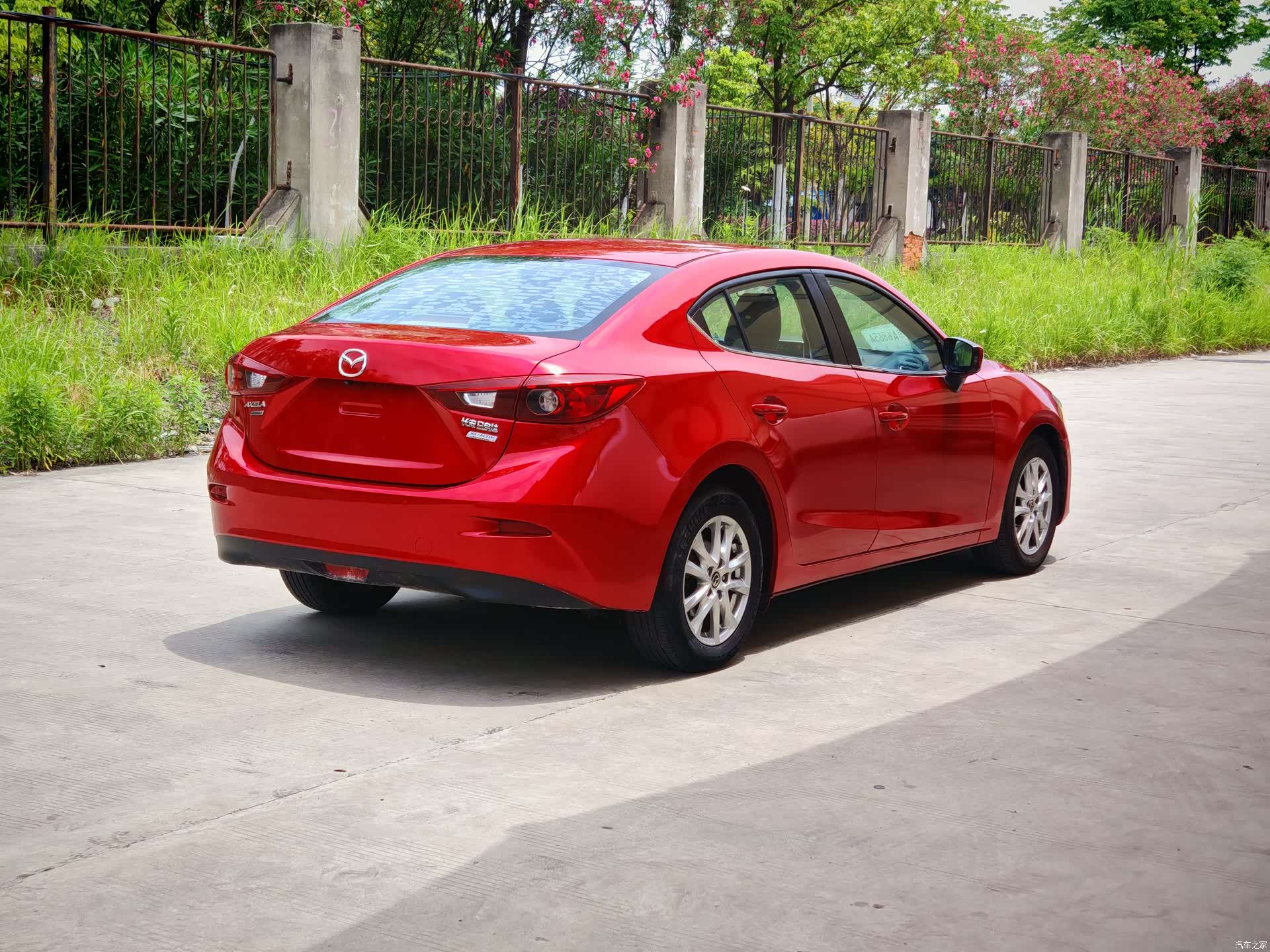 Mazda Mazda3, 2016 все фото