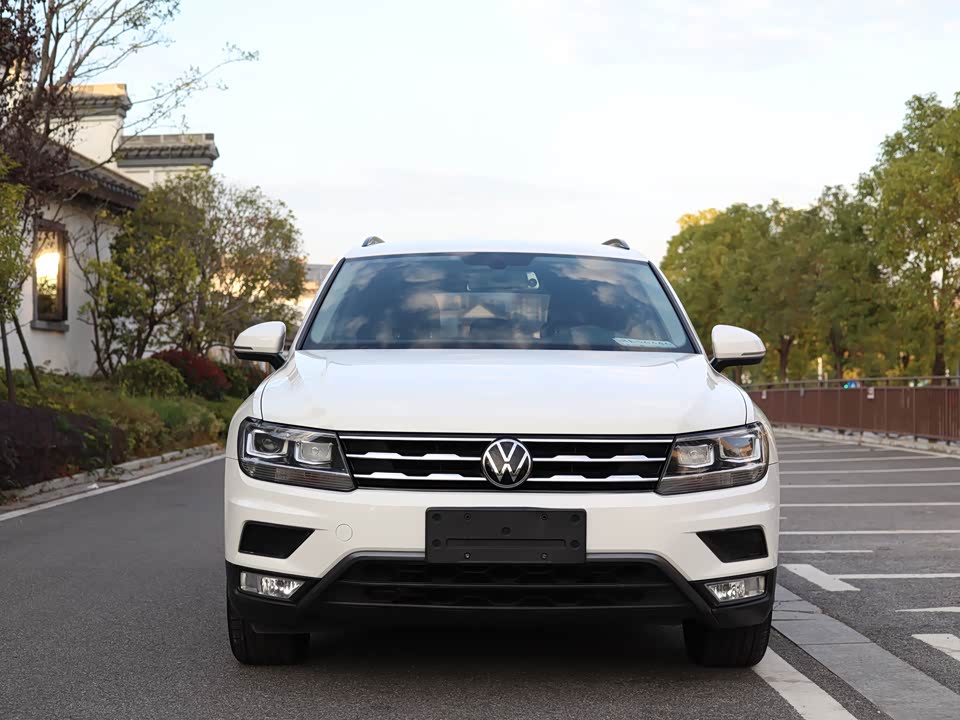 Volkswagen Tiguan L