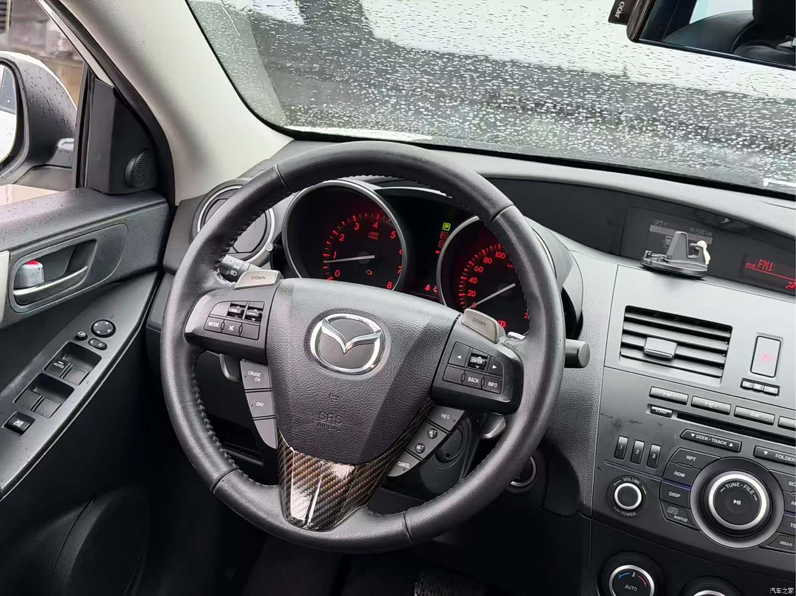 Mazda 3, 2013 4
