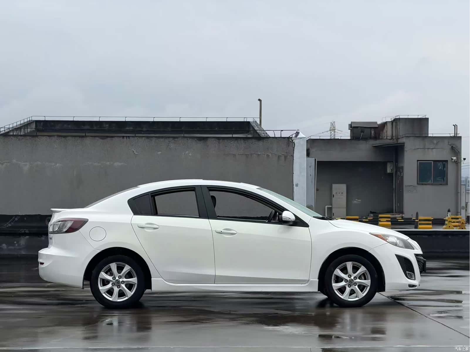 Mazda 3, 2013 8