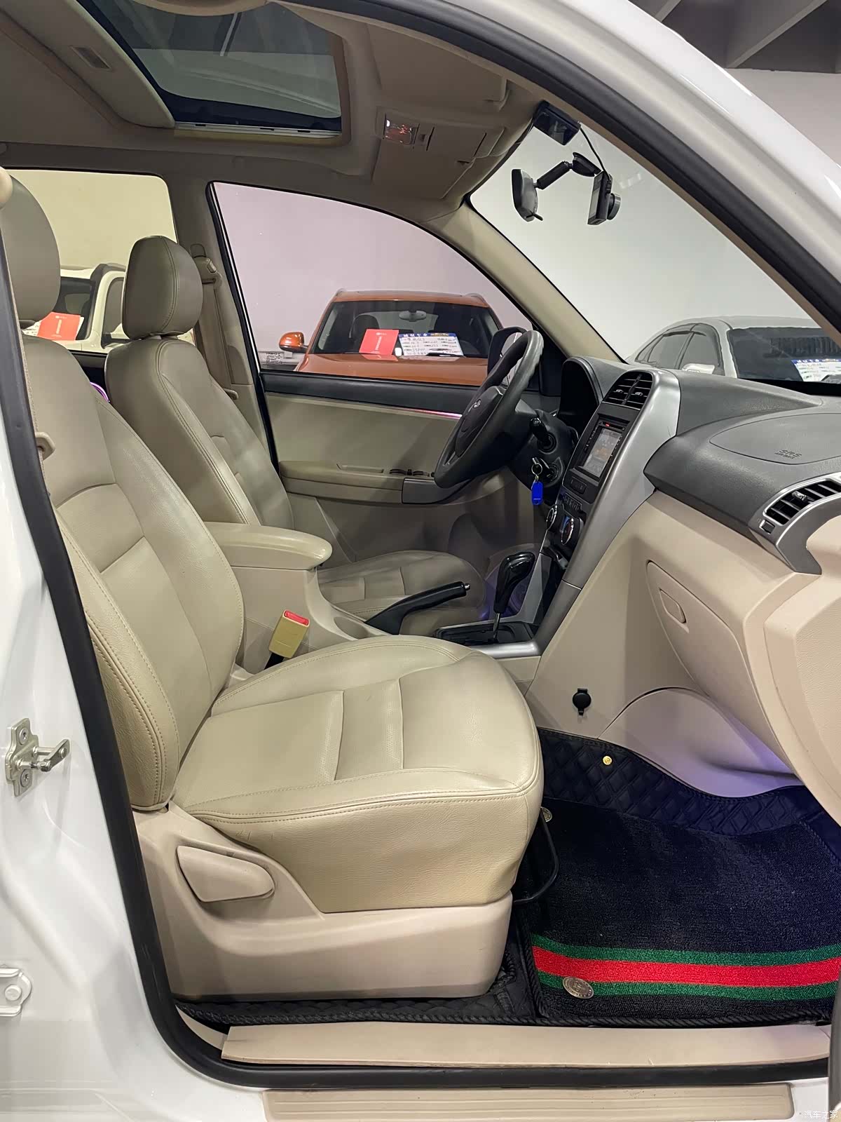 Chery 3, 2015 13