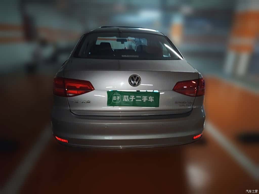 Volkswagen Sagitar, 2016 4