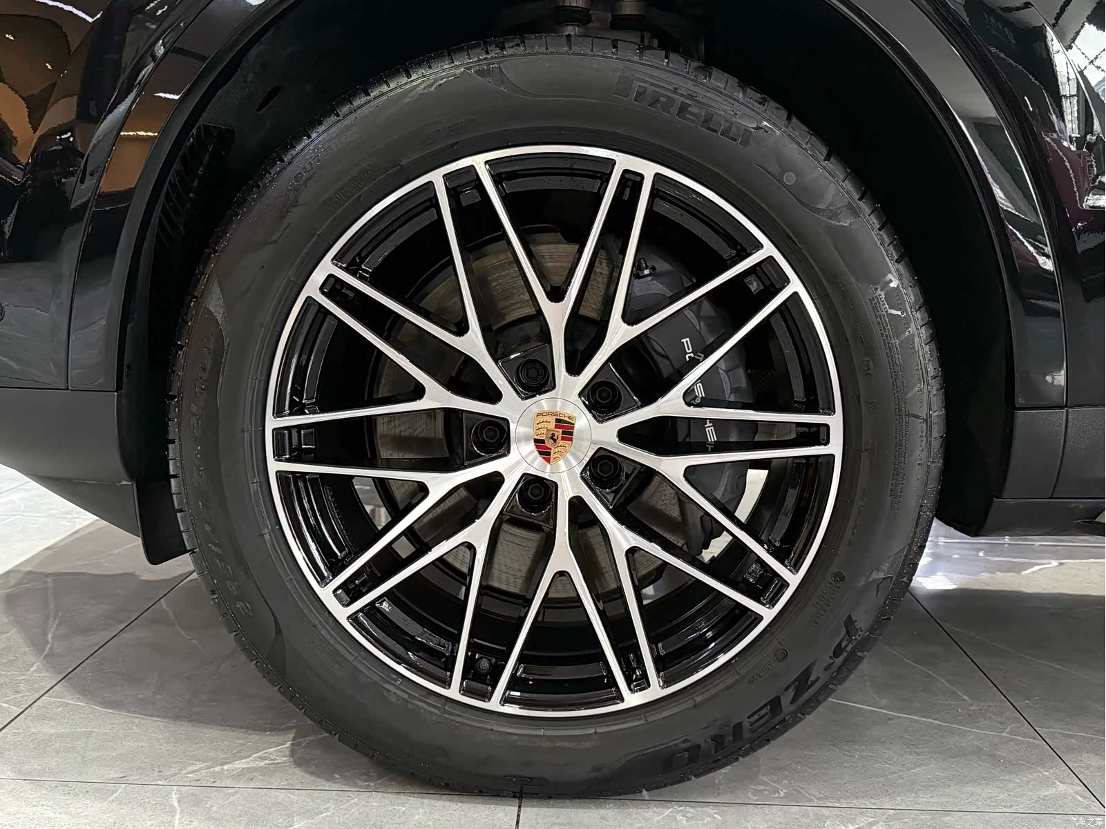 Porsche Cayenne, 2025 18