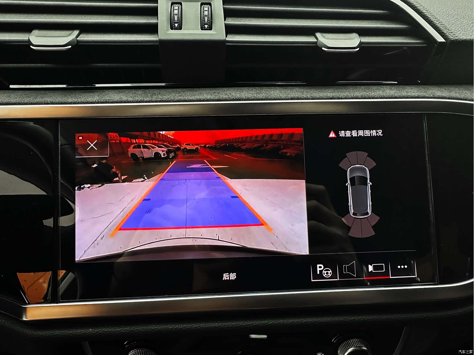 Audi Q3, 2022 23