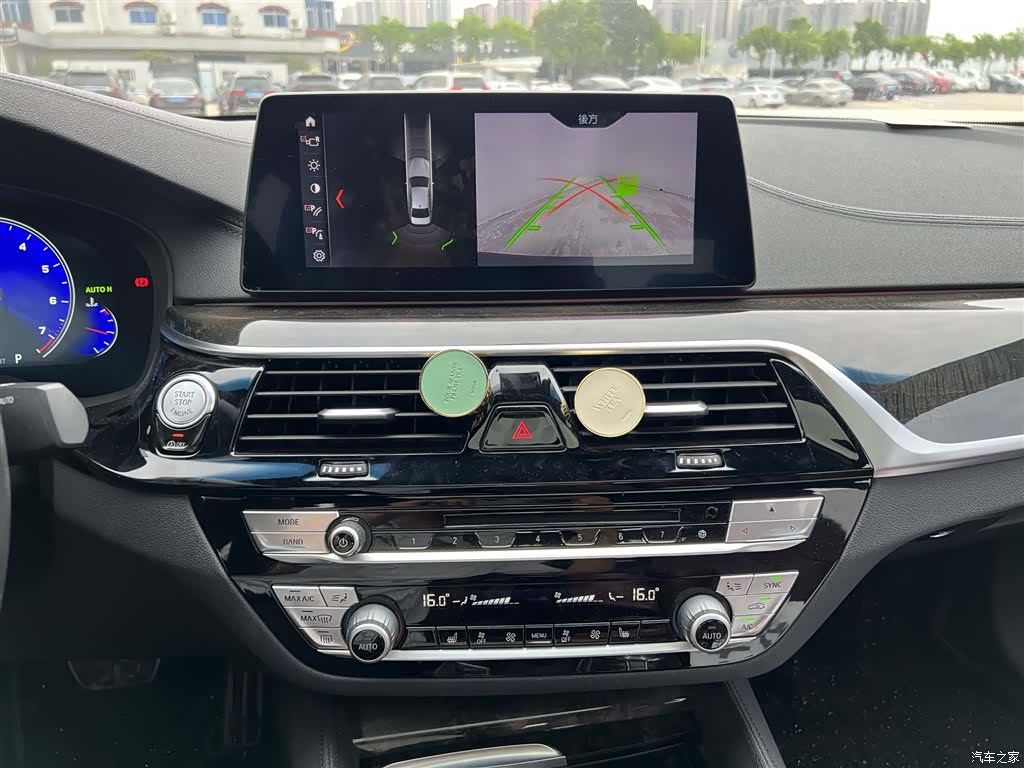 BMW 5 Series, 2018 11