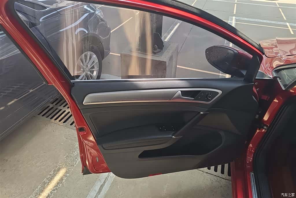Volkswagen Golf, 2018 7