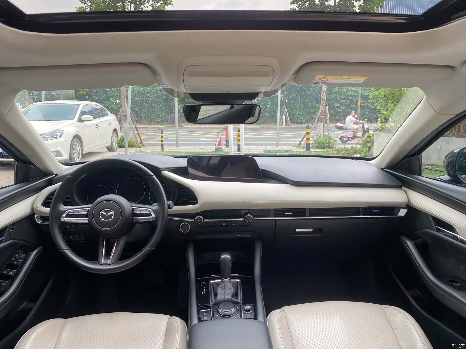 Mazda Mazda3, 2021 все фото