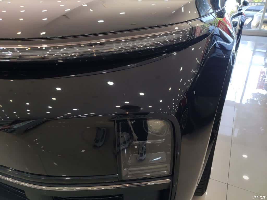 Li Auto L9, 2023 24