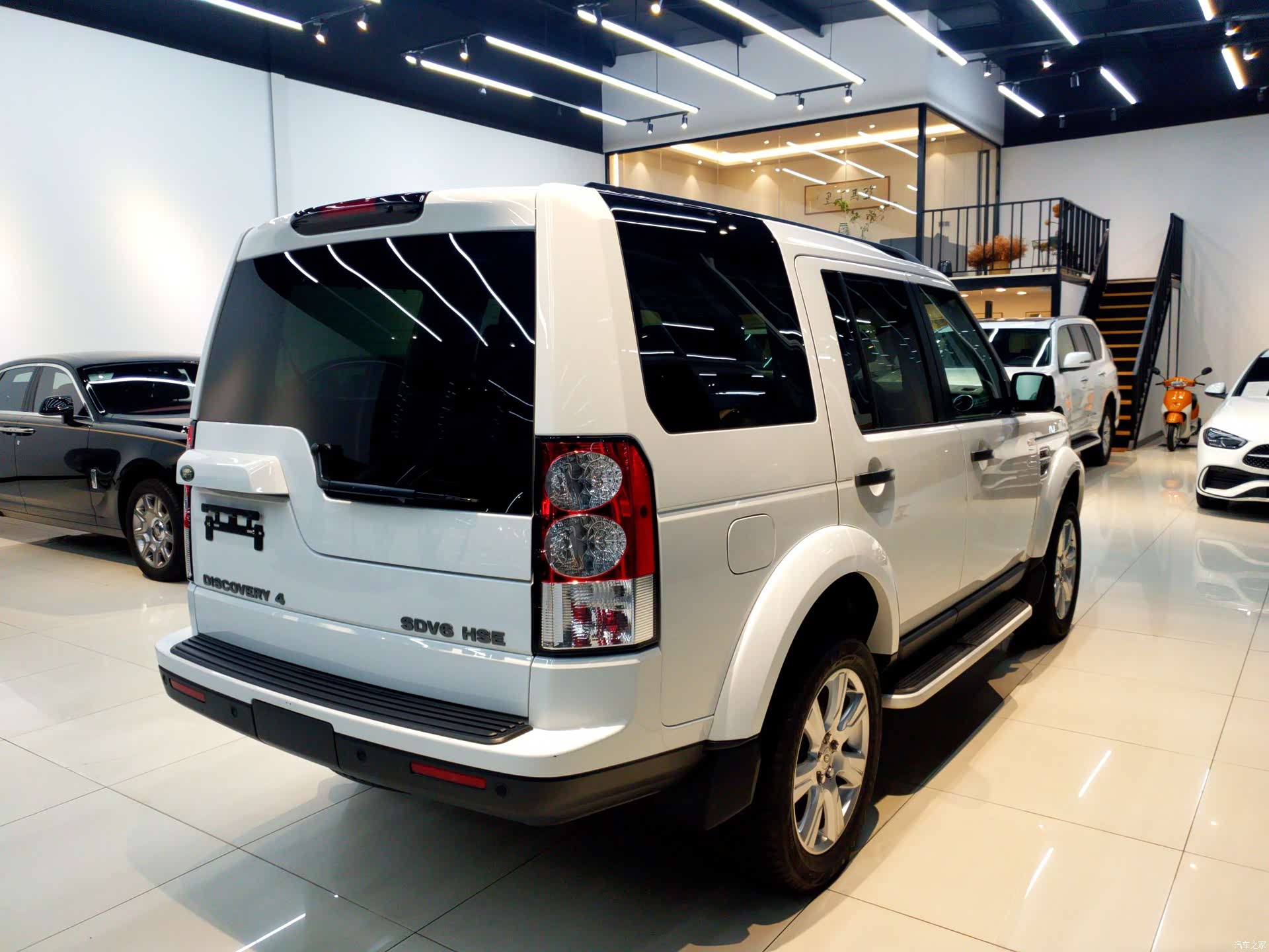 Land Rover Discovery, 2013 6