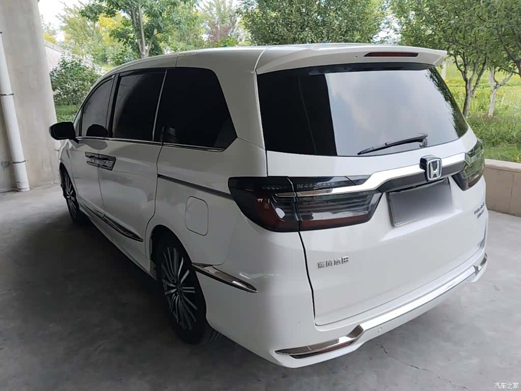 Honda Elysion, 2023 все фото