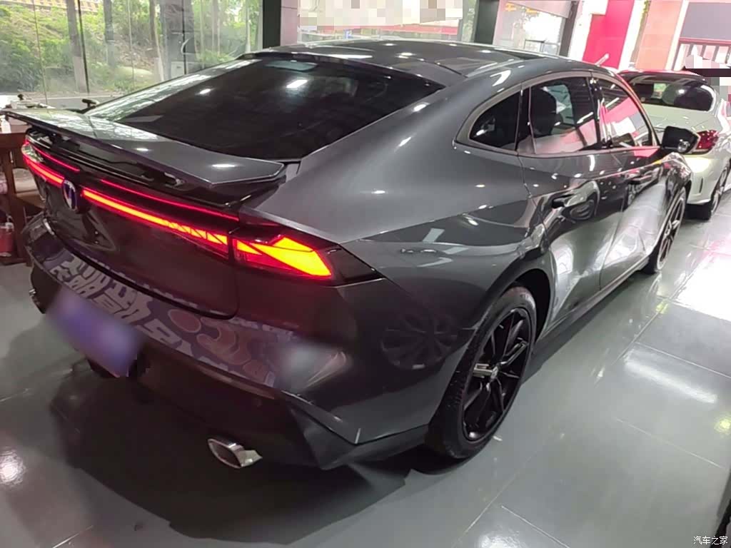 Changan UNI-V, 2022 7