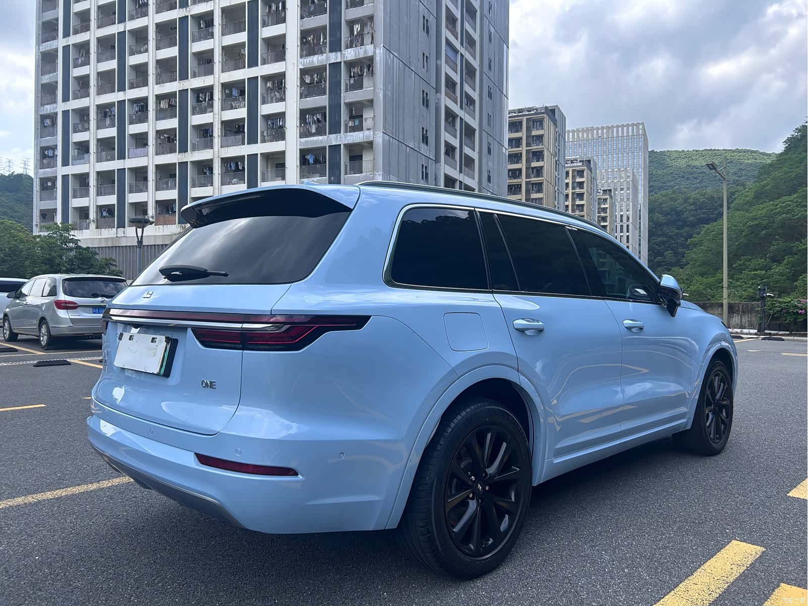 Li Auto ONE, 2022 25