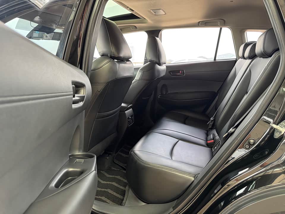 Toyota Corolla Sharp amplifier