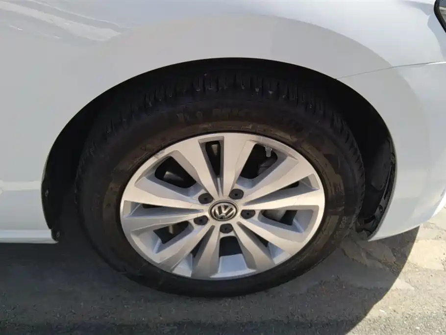 Volkswagen Golf*Jiayu