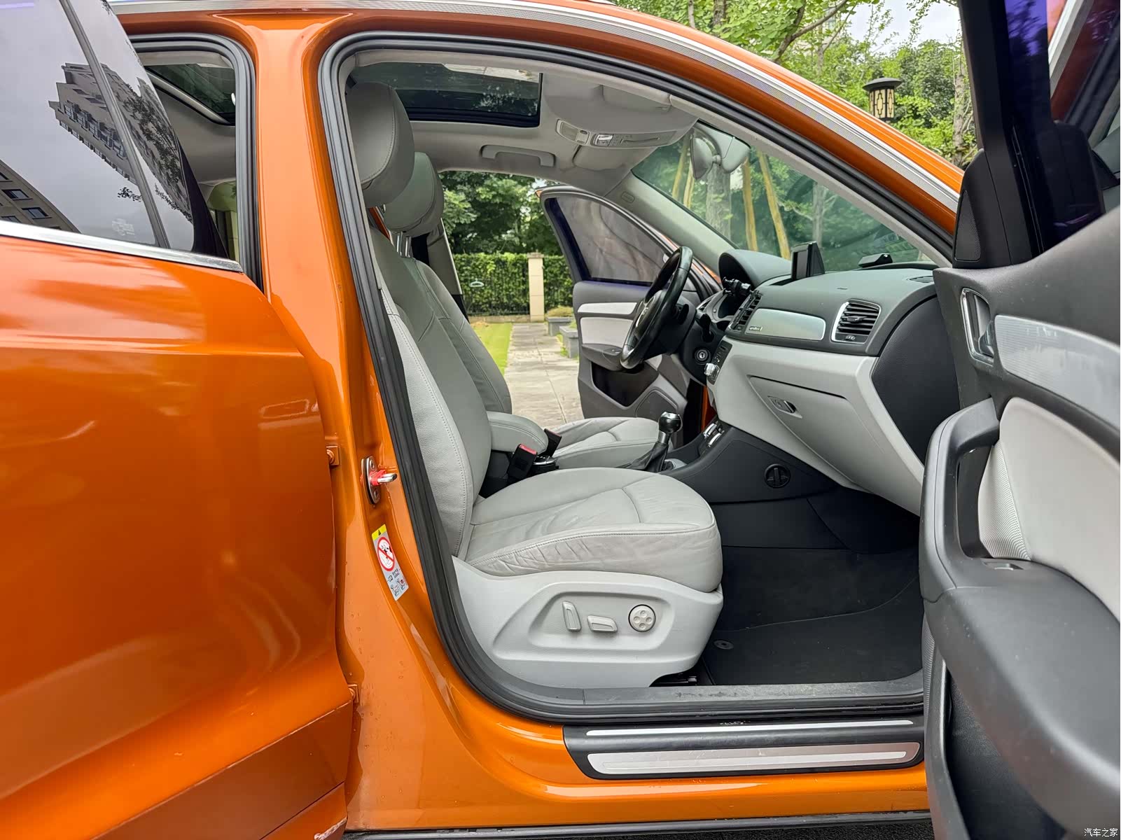 Audi Q3, 2013 11