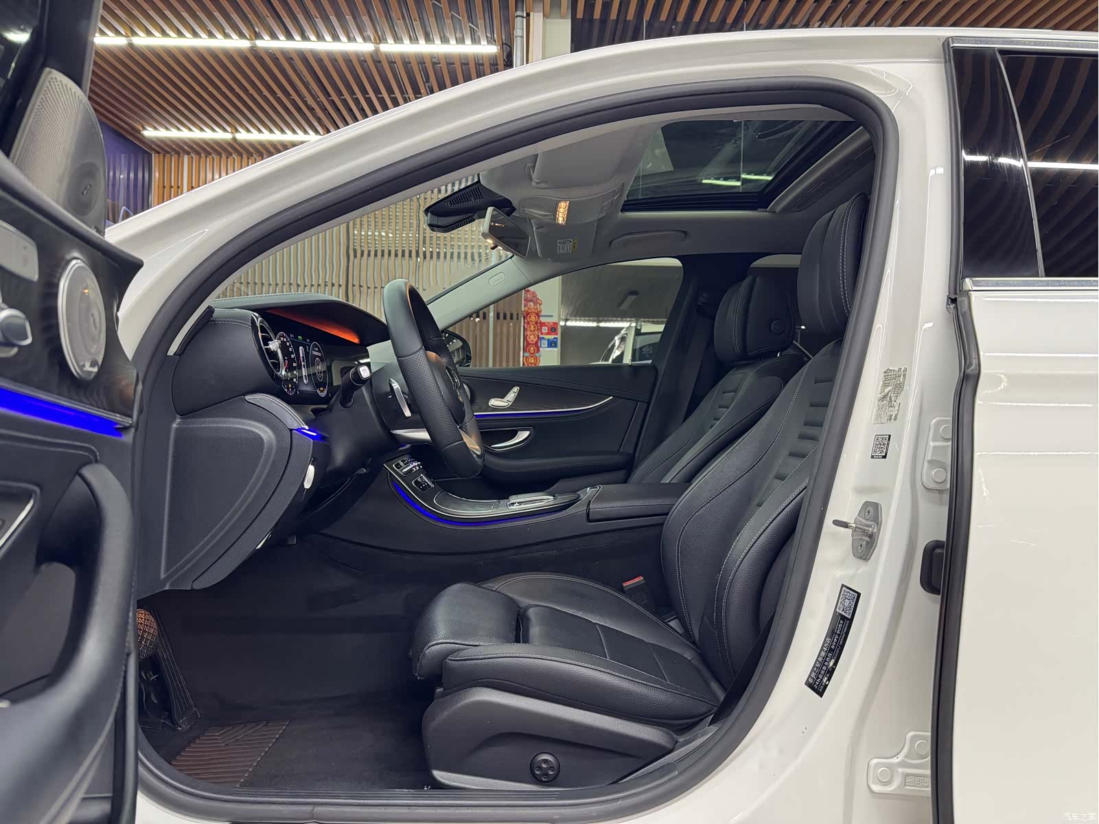 Mercedes-Benz E-Class, 2019 7