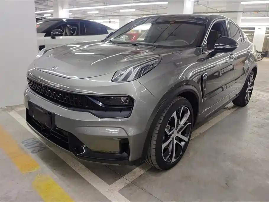 Lynk & Co 05