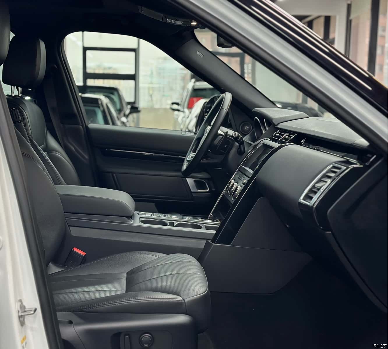 Land Rover Discovery, 2018 6