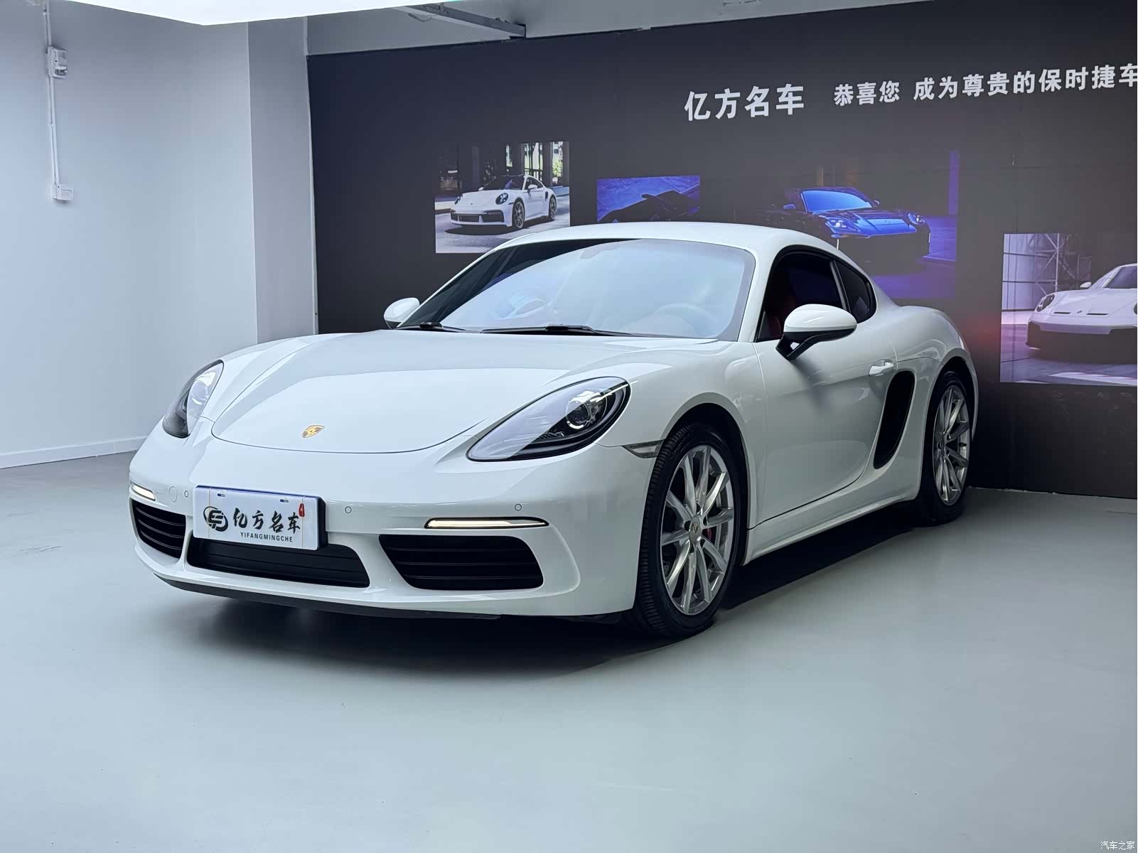 Porsche Cayman, 2018 1